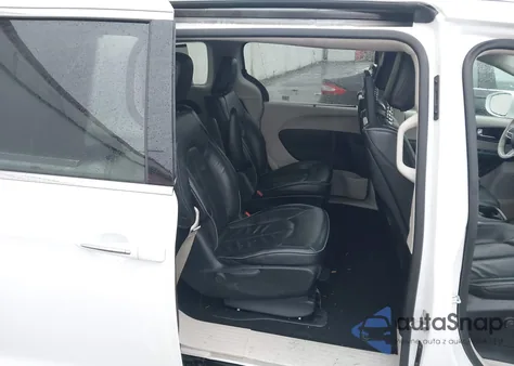 2020 Chrysler Pacifica Limited z USA, uszkodzony, nr VIN 02C4RC1N7XLR19948